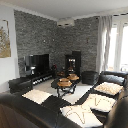 Maison 4 A 6 Pers Quartier Calme Tout Confort Айга-Мортас Екстериор снимка