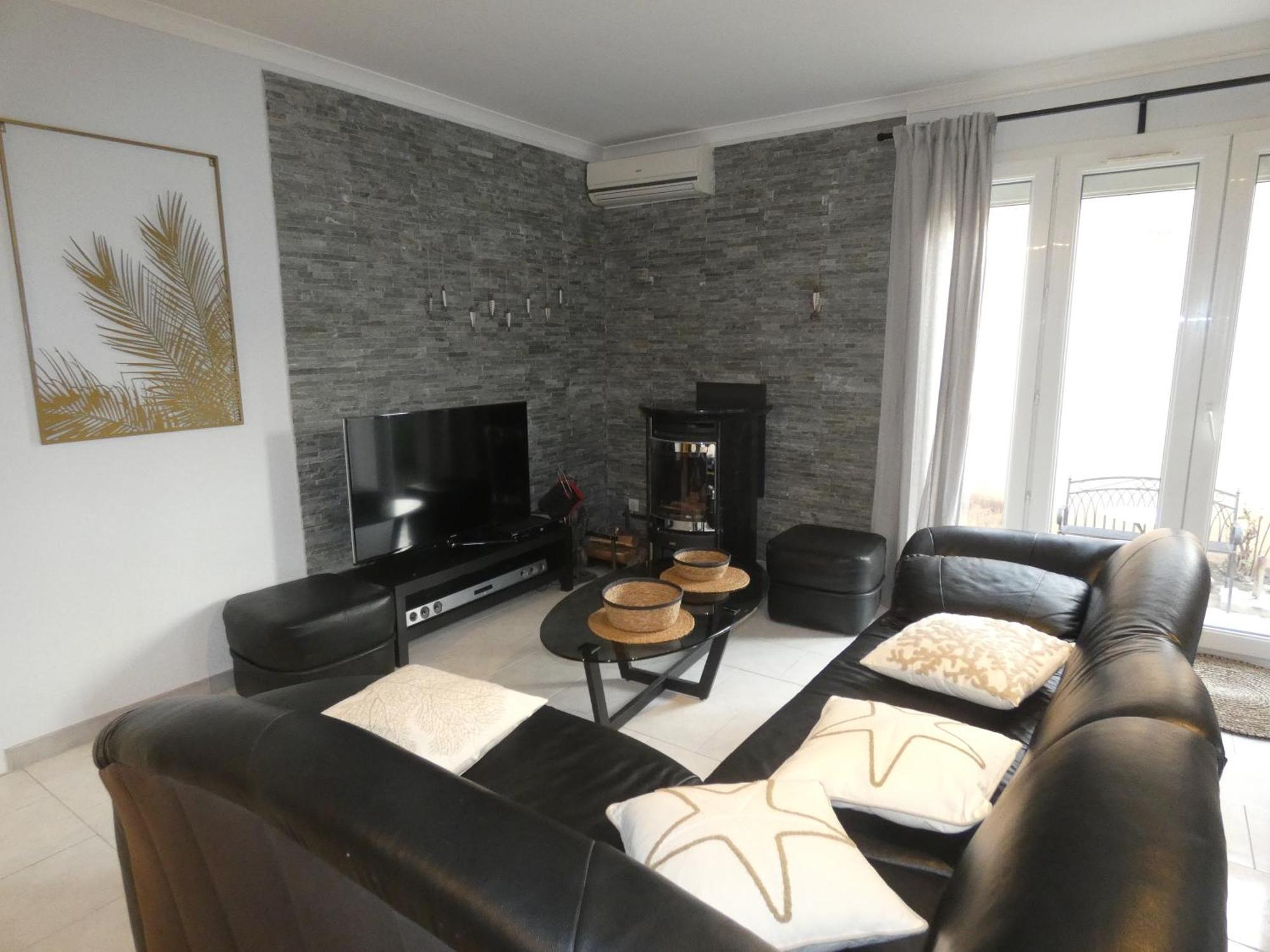 Maison 4 A 6 Pers Quartier Calme Tout Confort Айга-Мортас Екстериор снимка