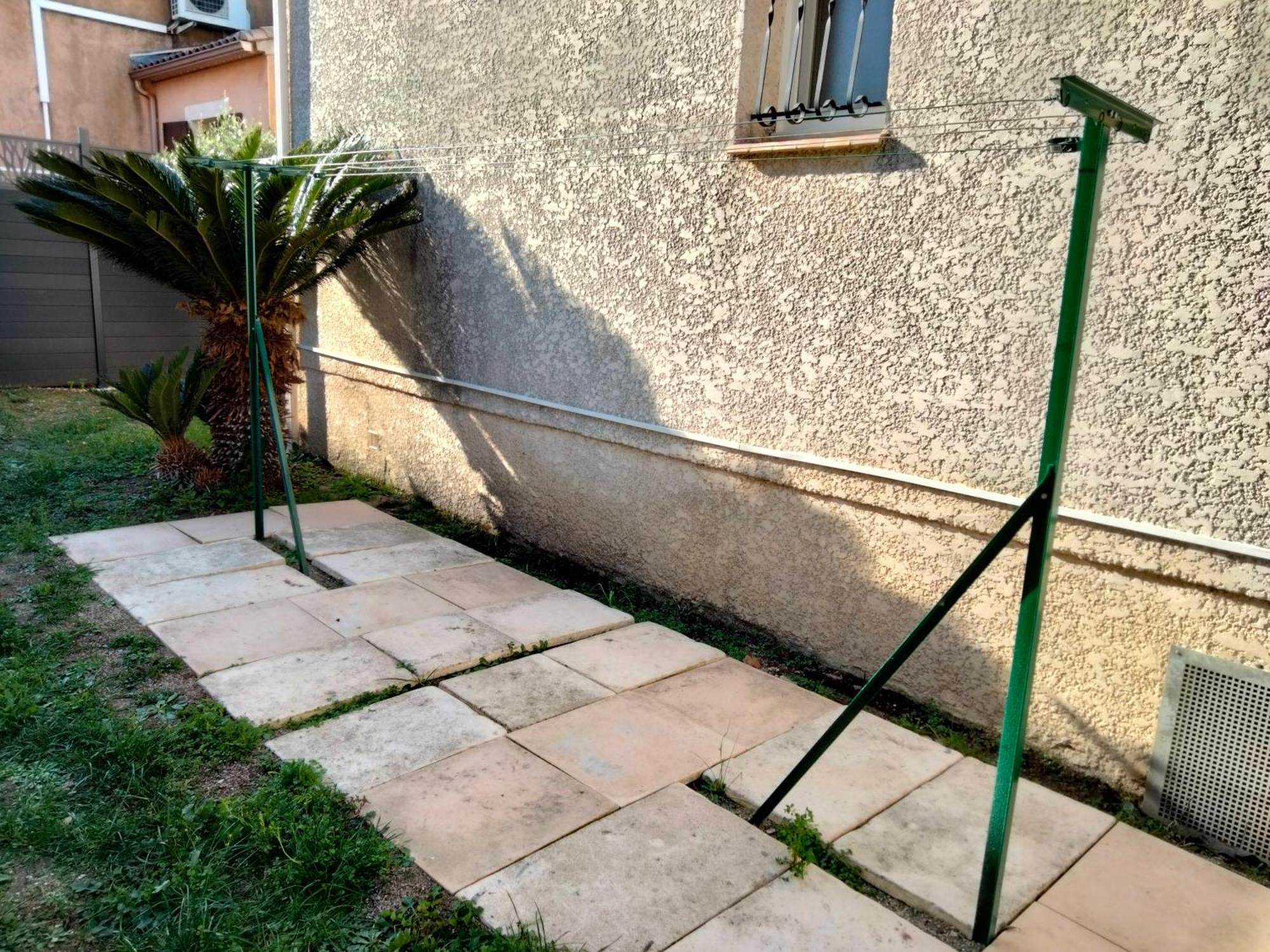 Maison 4 A 6 Pers Quartier Calme Tout Confort Айга-Мортас Екстериор снимка