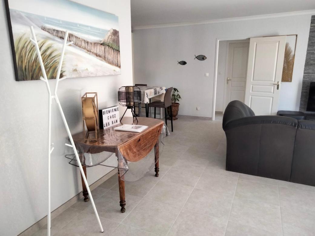Maison 4 A 6 Pers Quartier Calme Tout Confort Айга-Мортас Екстериор снимка